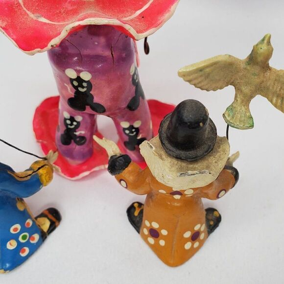 Vintage Creepy Scary Dirty Halloween Clown Figurines Paper Mache Nightmare Fuel - Picture 5 of 10